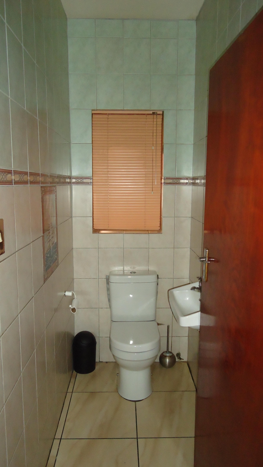 3 Bedroom Property for Sale in Gustrouw Western Cape